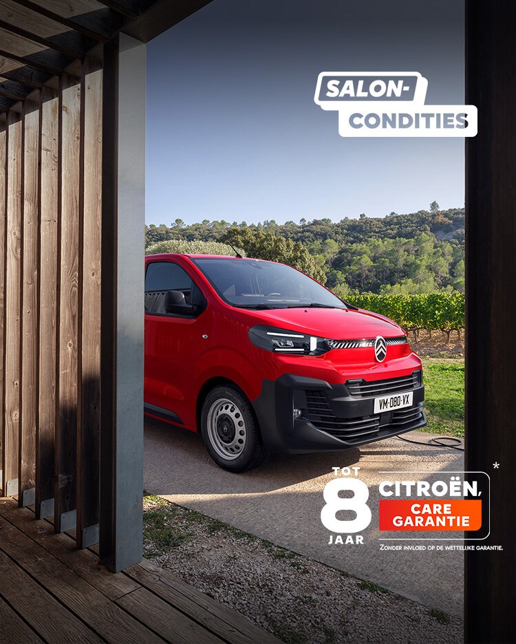 Red new ë-Jumpy riding in town