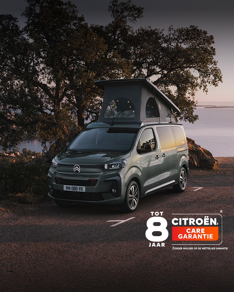 Citroën Holidays parke dinf front of the sea