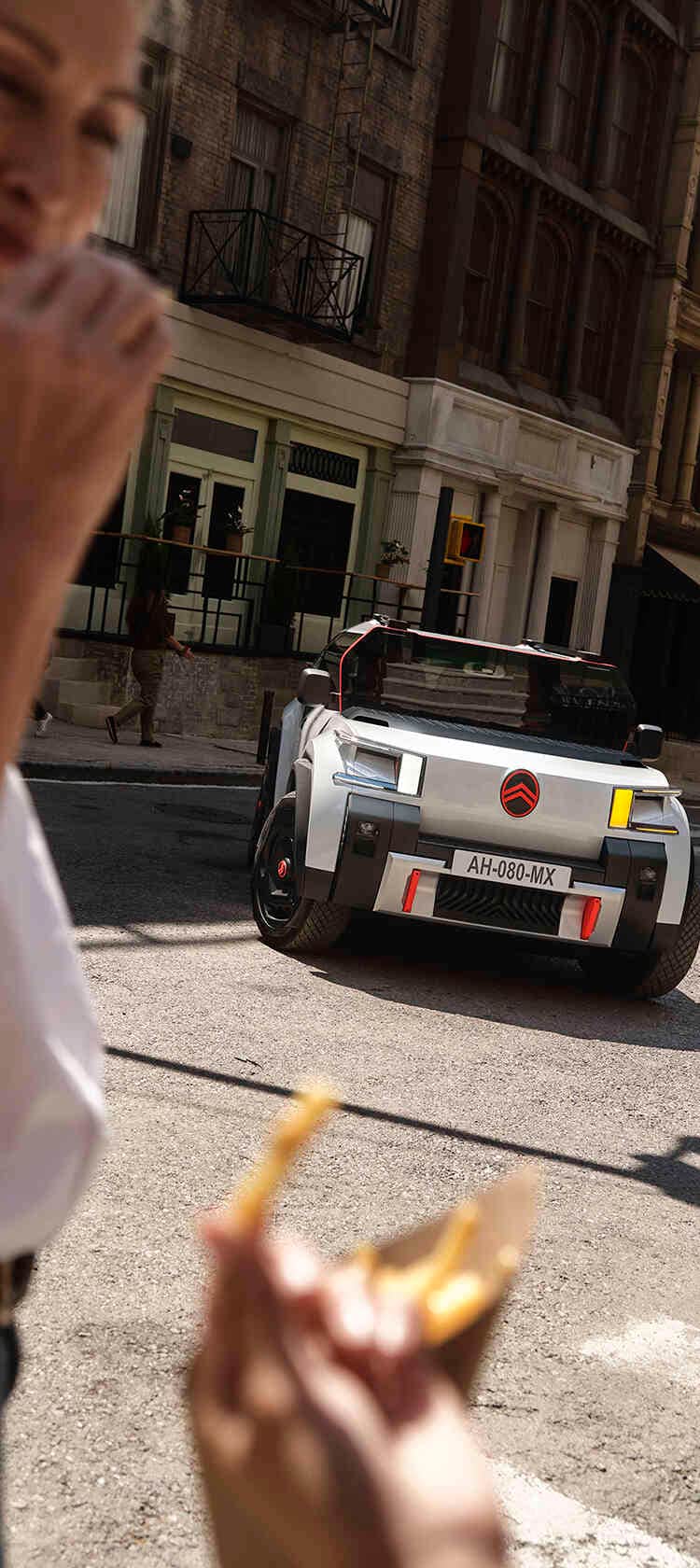 Concept car Citroën oli dans la rue
