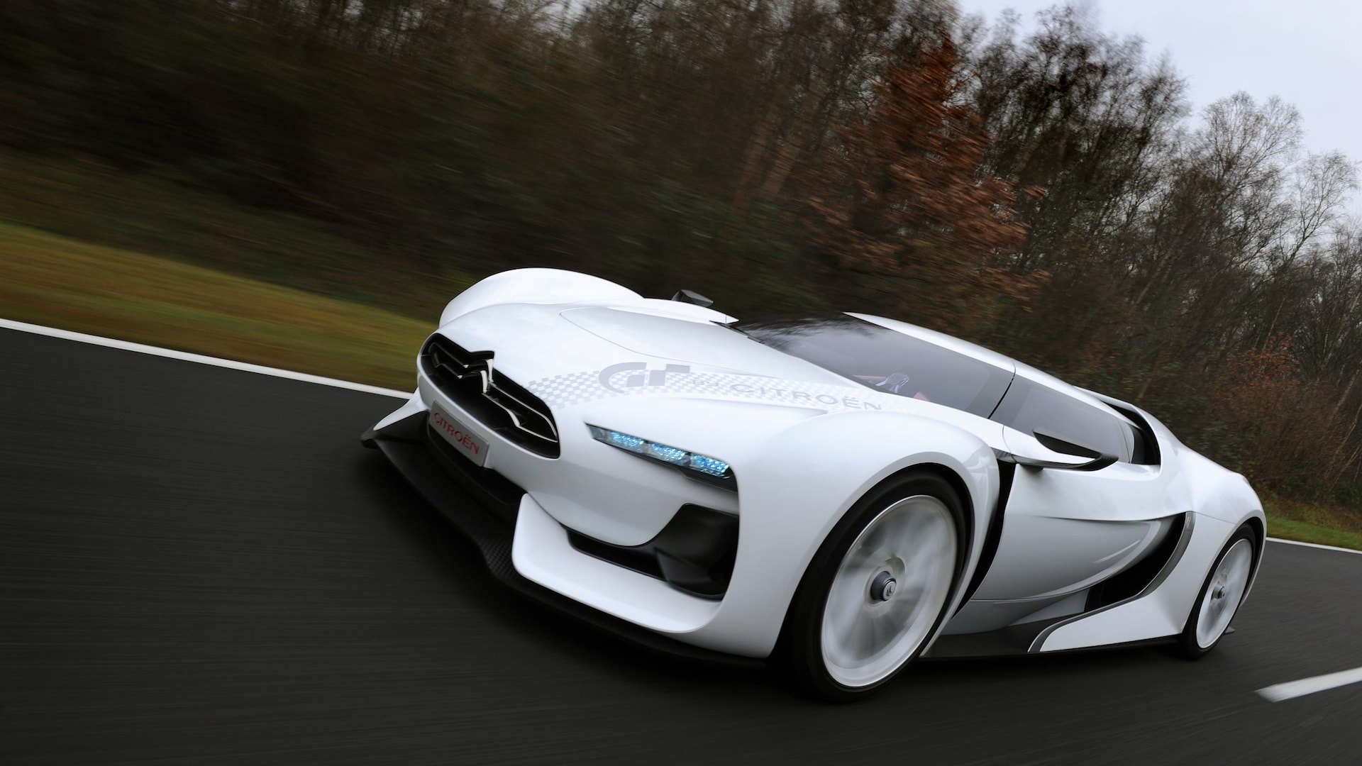 Citroen_GTbyCitroen_conceptcar_2880_1620