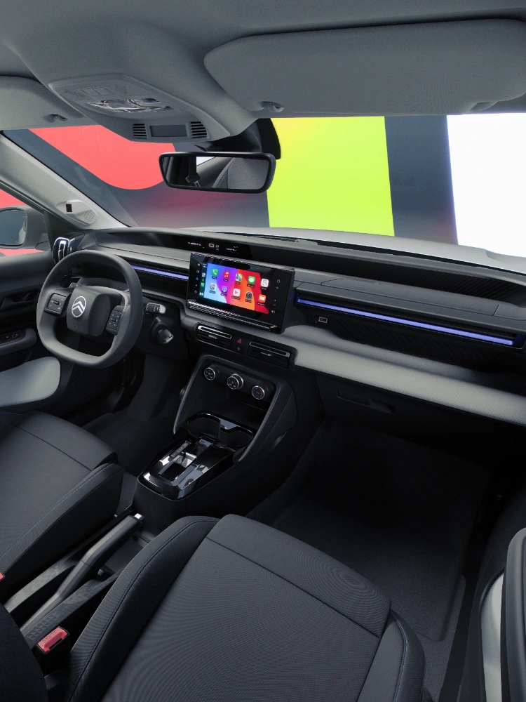 Interieurcockpitbeeld Citroën ë-C3 TONIC limited edition elektrische stadswagen 10" touchscreen en dashboard, connected EV-alternatief