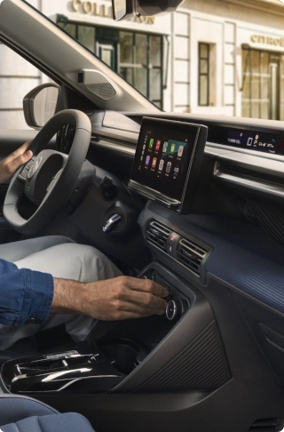 Interior driver view Citroën ë-C3 electric city car advanced infotainment and steering controls for daily comfort, smart EV alternative