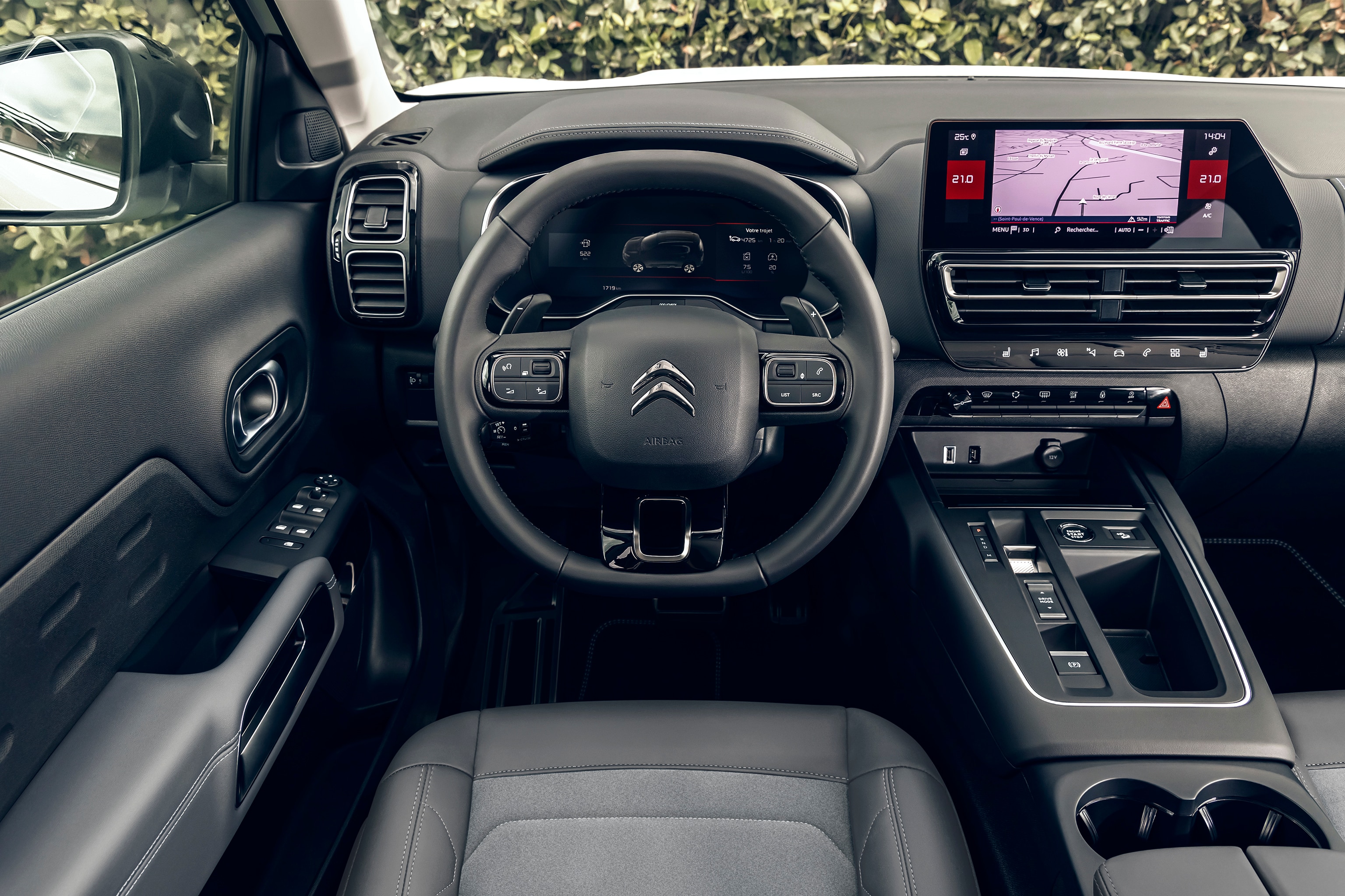 C5 Aircross dashboard view